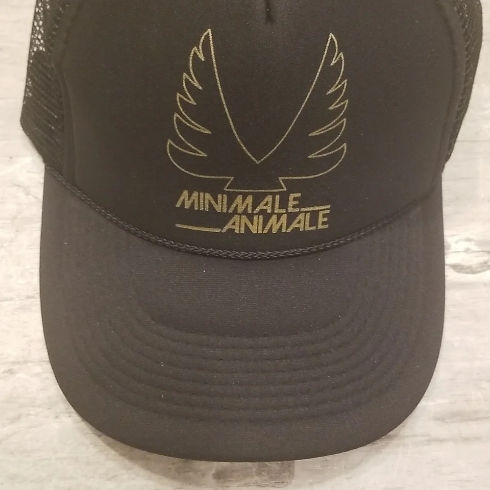 💕MINIMALE ANIMALE💕 The Firebird Mesh Trucker Hat Black/Gold One Size NWT